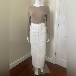 See Rene Boutique White Stretch Maxi Jeans Skirt Size Small